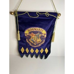 Harry Potter Hogwarts School Crest Display Banner